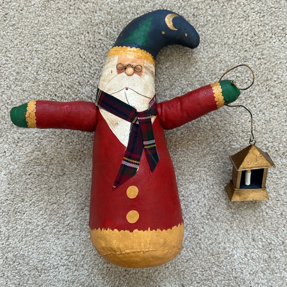 Folk art Santa figurine